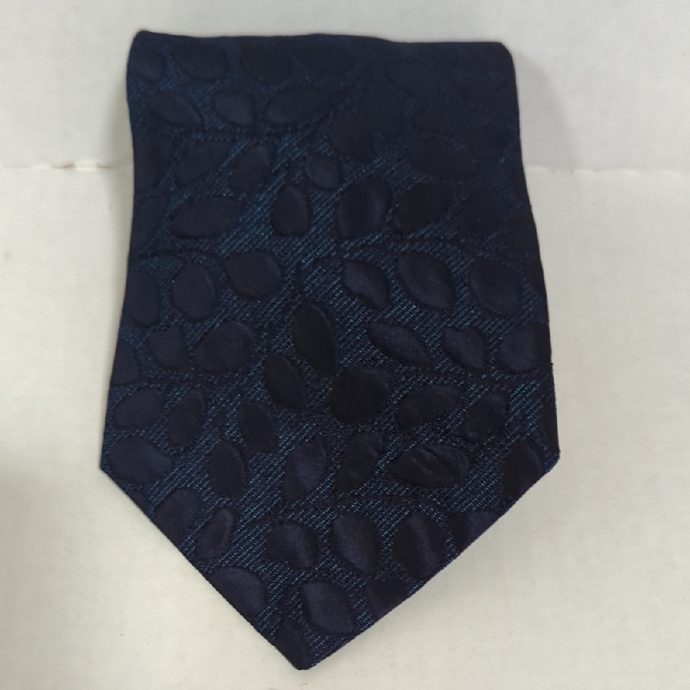 Audrey Buckner Men's Navy Blue Textured European Silk 57" Tie Made in the USA